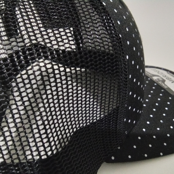Om Aum Ohm Yoga Namaste Symbol 3D Embroidered Polka Dot Mesh Trucker Hat - Picture 10 of 11